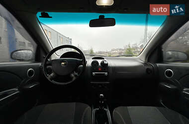 Хэтчбек Chevrolet Aveo 2007 в Малине