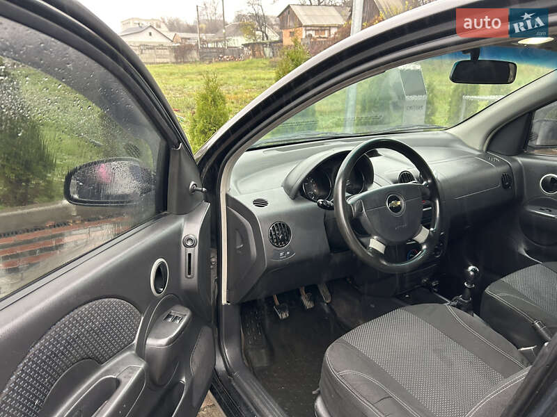 Хэтчбек Chevrolet Aveo 2007 в Малине