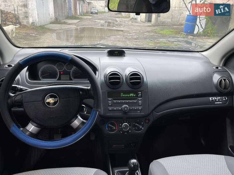 Хэтчбек Chevrolet Aveo 2008 в Желтых Водах