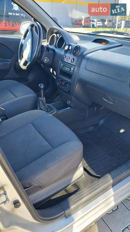 Хэтчбек Chevrolet Aveo 2007 в Львове фото 20 Хэтчбек Chevrolet Aveo 2007 в Львове