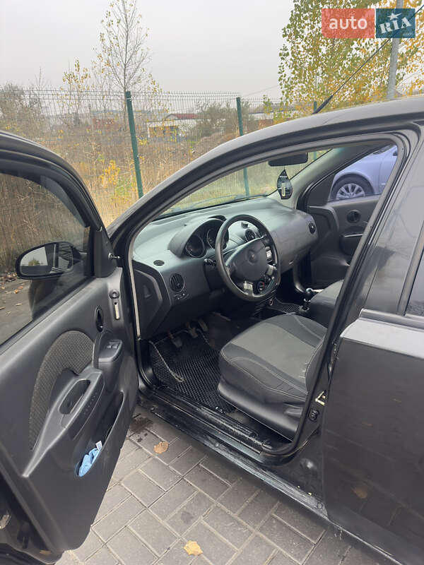 Хэтчбек Chevrolet Aveo 2006 в Днепре фото 12 Хэтчбек Chevrolet Aveo 2006 в Днепре