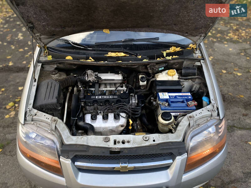 Седан Chevrolet Aveo 2005 в Днепре фото 10 Седан Chevrolet Aveo 2005 в Днепре