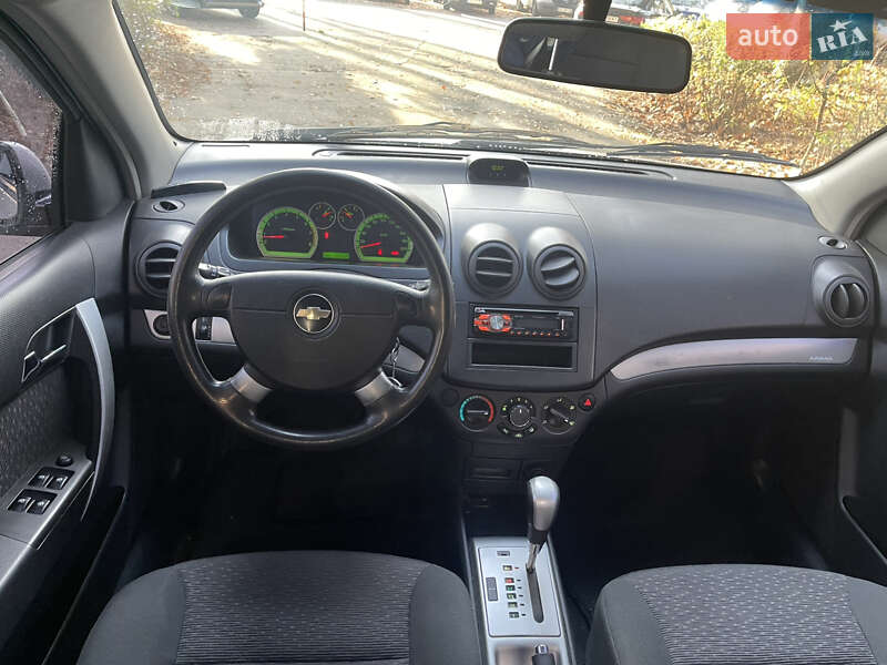 Седан Chevrolet Aveo 2011 в Вінниці