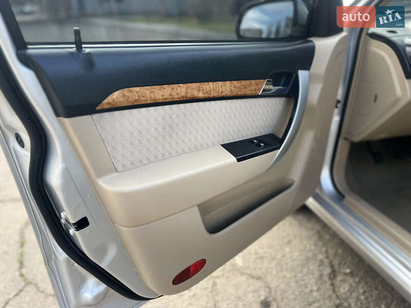 Седан Chevrolet Aveo 2007 в Николаеве фото 11 Седан Chevrolet Aveo 2007 в Николаеве