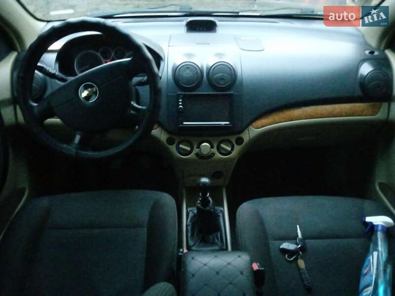 Седан Chevrolet Aveo 2008 в Сокирянах