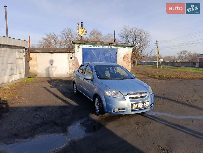 Седан Chevrolet Aveo 2008 в Першотравенске