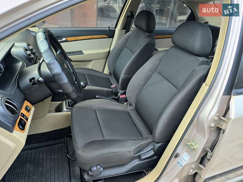 Седан Chevrolet Aveo 2008 в Харькове фото 16 Седан Chevrolet Aveo 2008 в Харькове