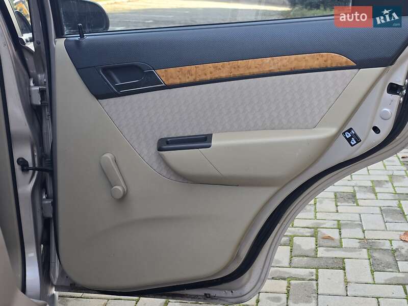 Седан Chevrolet Aveo 2008 в Харькове фото 18 Седан Chevrolet Aveo 2008 в Харькове