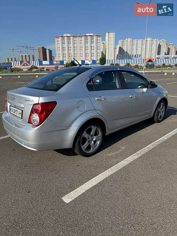 Седан Chevrolet Aveo 2012 в Киеве фото 4 Седан Chevrolet Aveo 2012 в Киеве