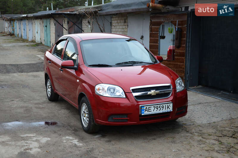 Седан Chevrolet Aveo 2006 в Павлограде