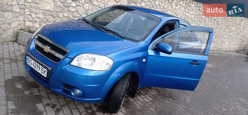 Седан Chevrolet Aveo 2008 в Тернополі