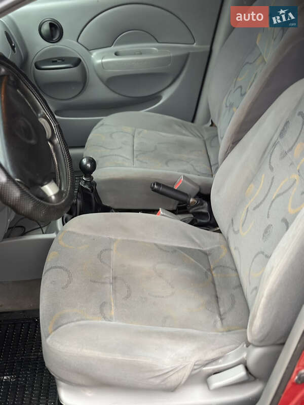 Седан Chevrolet Aveo 2005 в Тернополі
