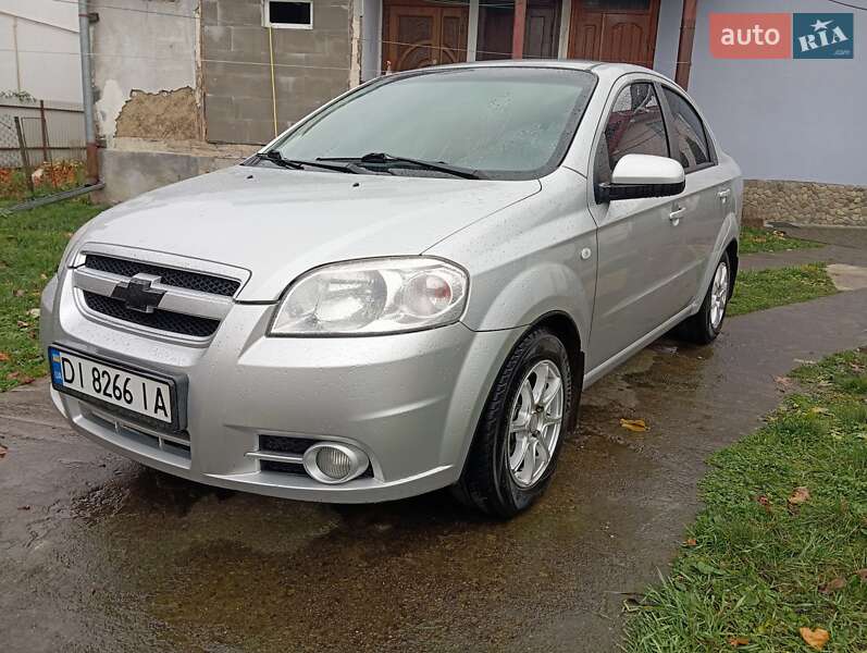 Седан Chevrolet Aveo 2008 в Стрые