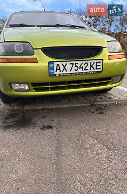 Седан Chevrolet Aveo 2004 в Харькове