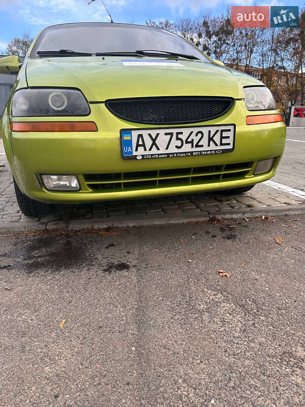 Chevrolet Aveo 2004 Chevrolet Aveo 2004