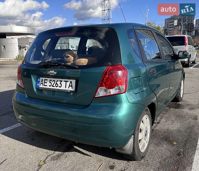 Хэтчбек Chevrolet Aveo 2005 в Днепре