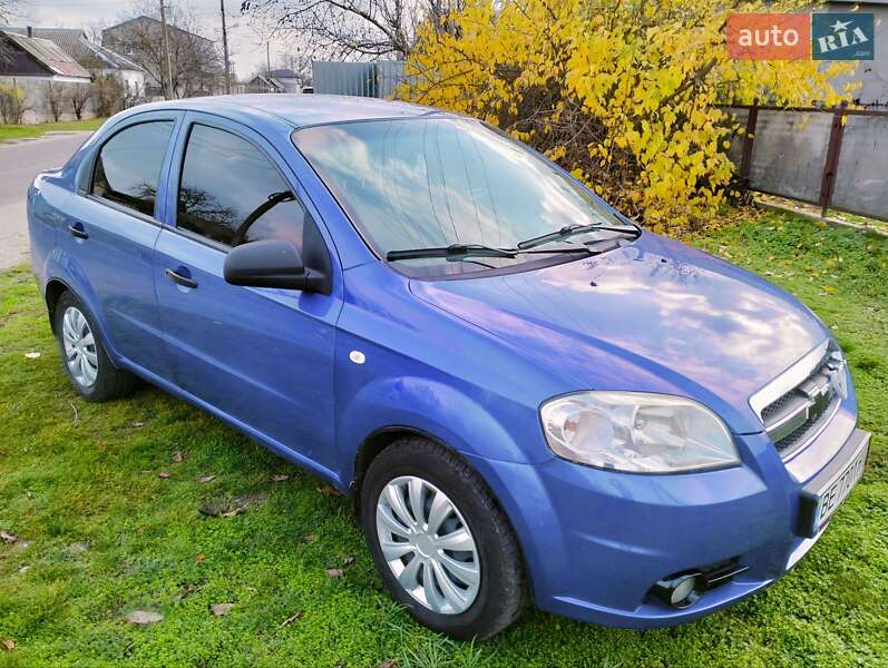 Седан Chevrolet Aveo 2007 в Николаеве