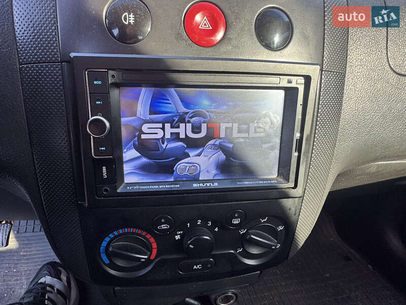 Седан Chevrolet Aveo 2006 в Кропивницком