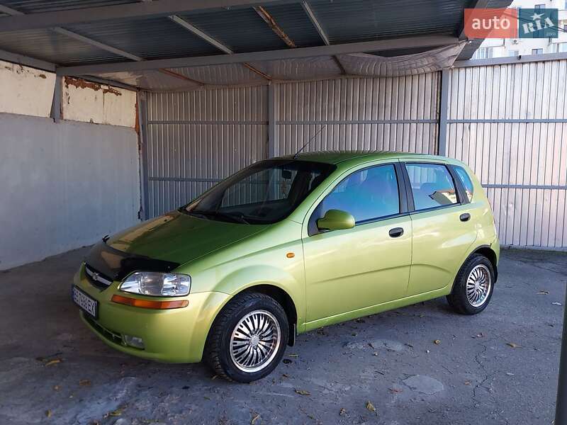 Хэтчбек Chevrolet Aveo 2005 в Николаеве