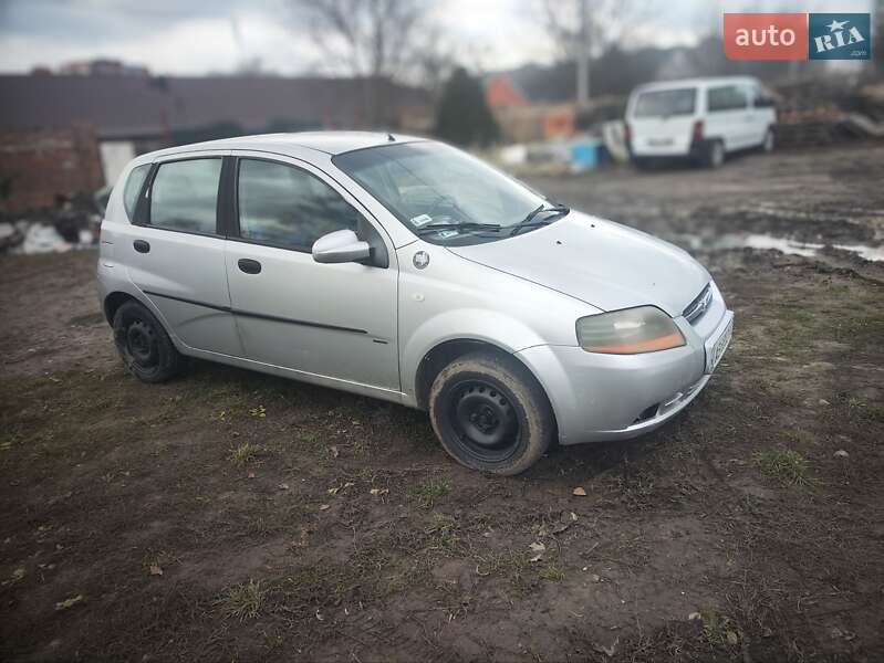 Хэтчбек Chevrolet Aveo 2005 в Виннице
