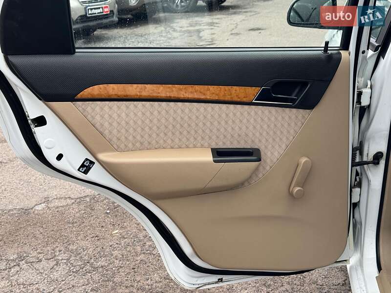 Седан Chevrolet Aveo 2008 в Виннице фото 16 Седан Chevrolet Aveo 2008 в Виннице