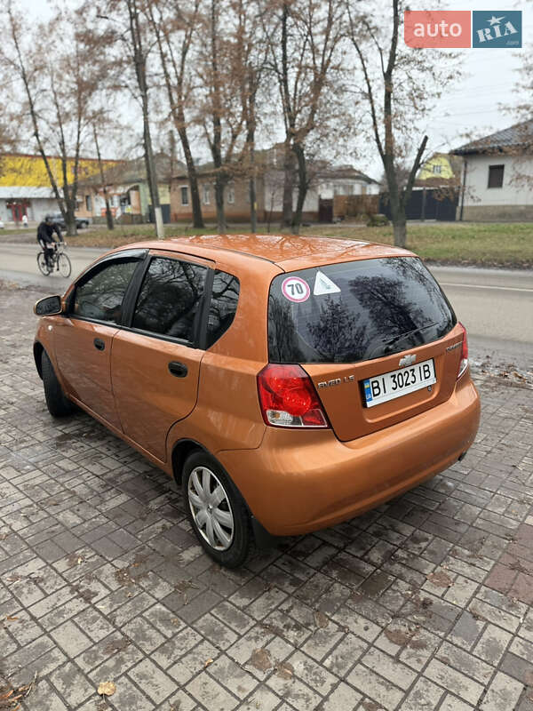 Хэтчбек Chevrolet Aveo 2006 в Прилуках