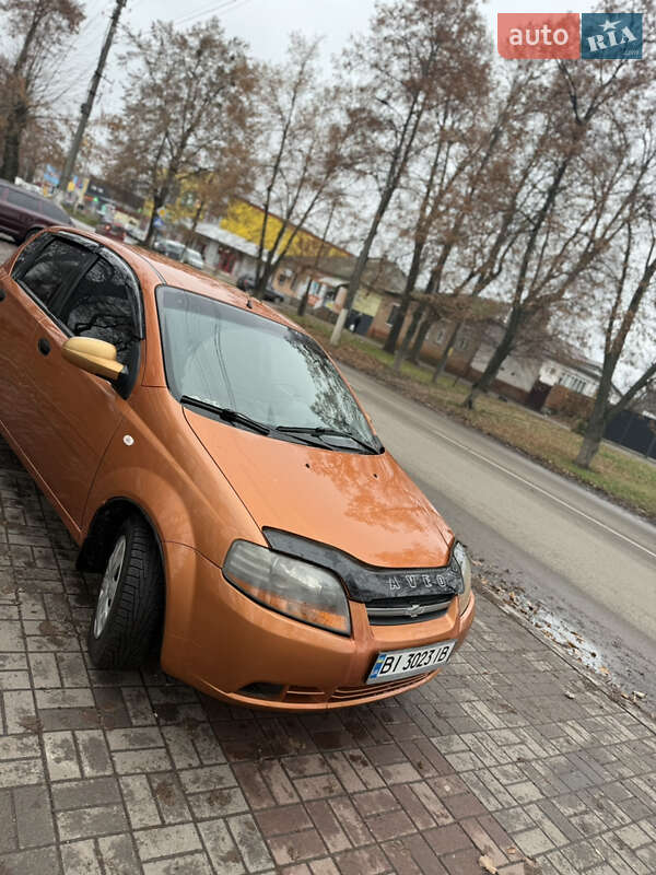 Хэтчбек Chevrolet Aveo 2006 в Прилуках