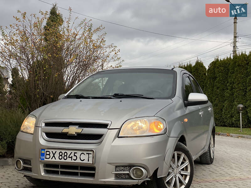 Седан Chevrolet Aveo 2007 в Дунаевцах