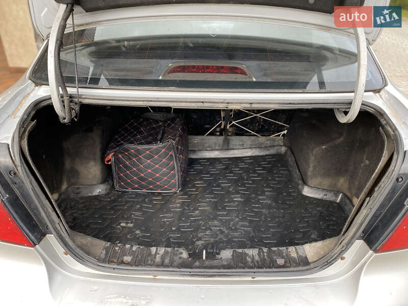 Седан Chevrolet Aveo 2007 в Дунаевцах