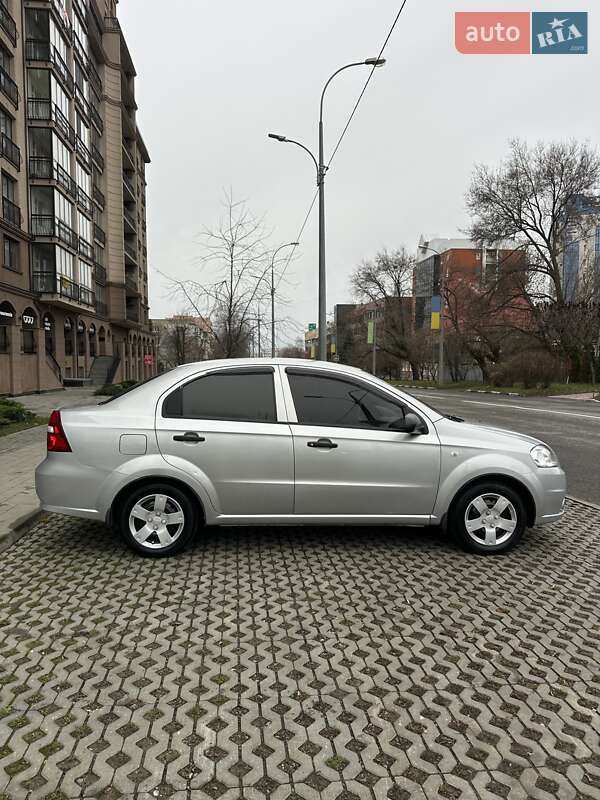 Седан Chevrolet Aveo 2008 в Харкові