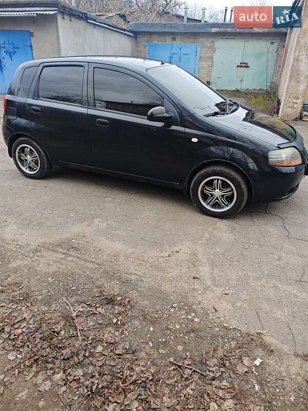 Хэтчбек Chevrolet Aveo 2006 в Краматорске фото 3 Хэтчбек Chevrolet Aveo 2006 в Краматорске