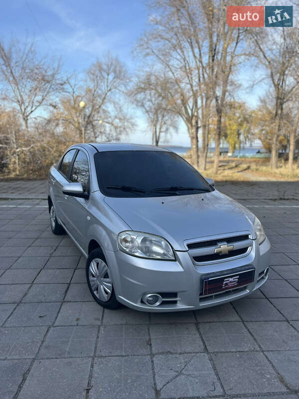 Седан Chevrolet Aveo 2007 в Запорожье