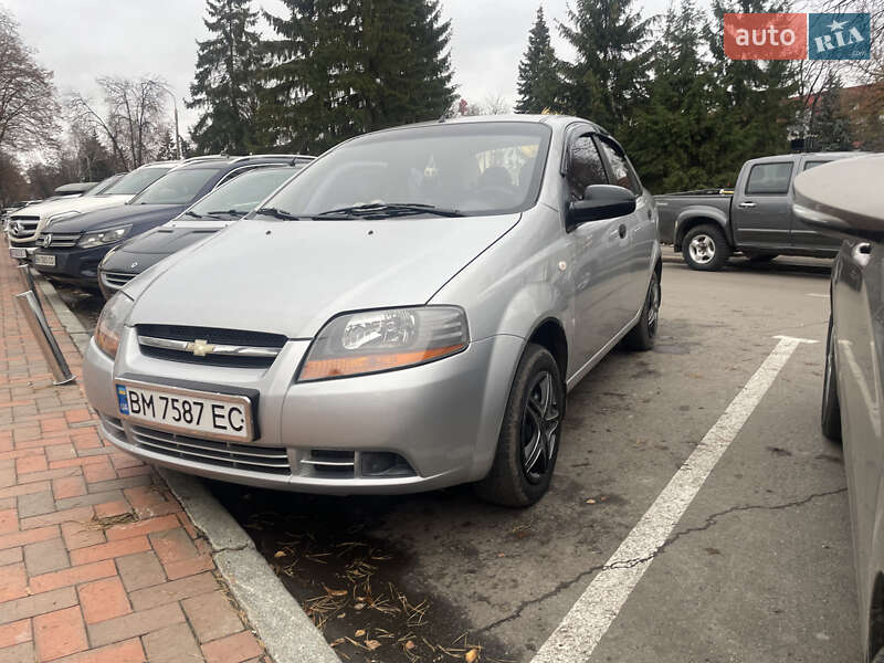 Седан Chevrolet Aveo 2005 в Сумах