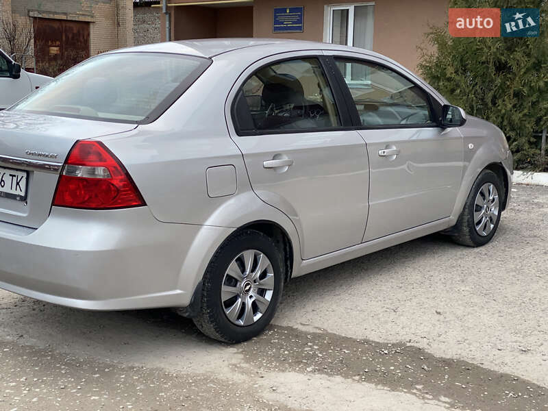 Седан Chevrolet Aveo 2008 в Каменец-Подольском