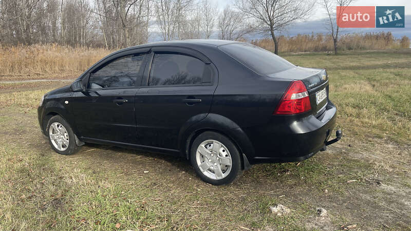 Седан Chevrolet Aveo 2010 в Черкассах