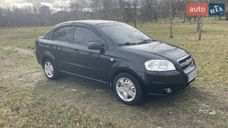 Седан Chevrolet Aveo 2010 в Черкассах
