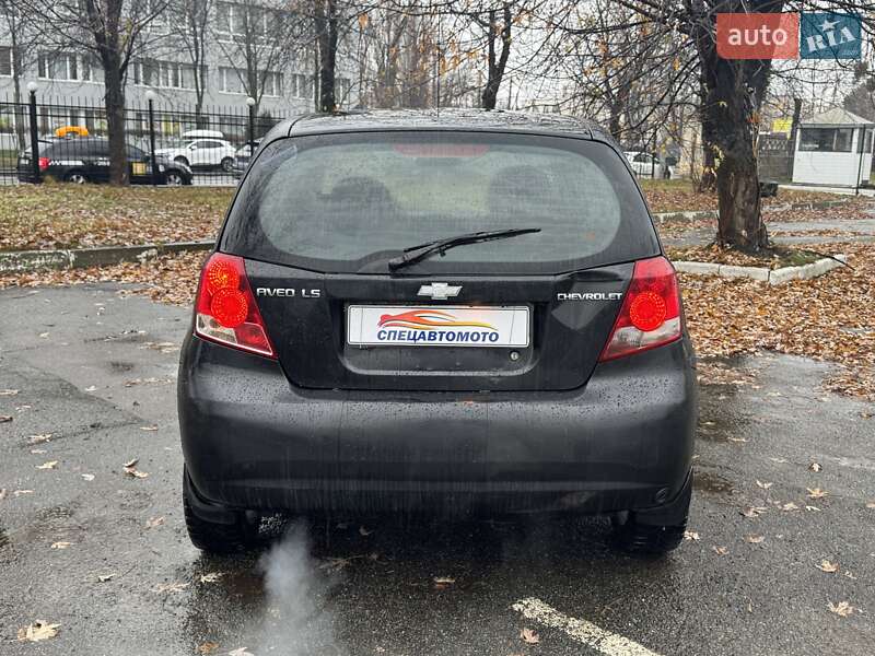 Хэтчбек Chevrolet Aveo 2006 в Киеве