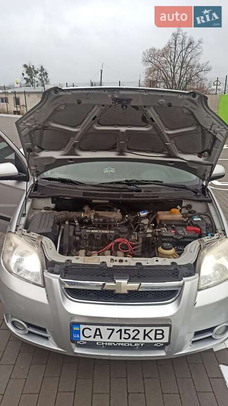 Седан Chevrolet Aveo 2007 в Умани