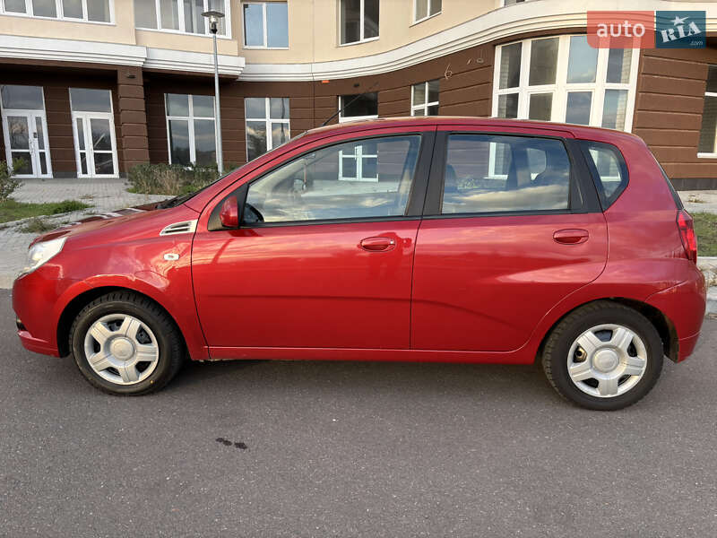 Хэтчбек Chevrolet Aveo 2009 в Николаеве