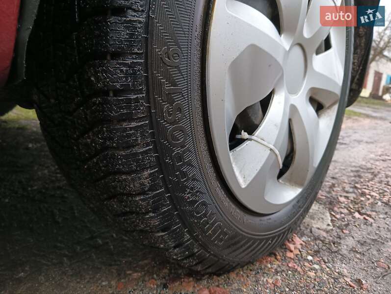 Седан Chevrolet Aveo 2007 в Кролевці