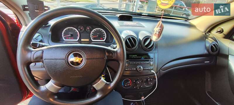 Седан Chevrolet Aveo 2011 в Харькове