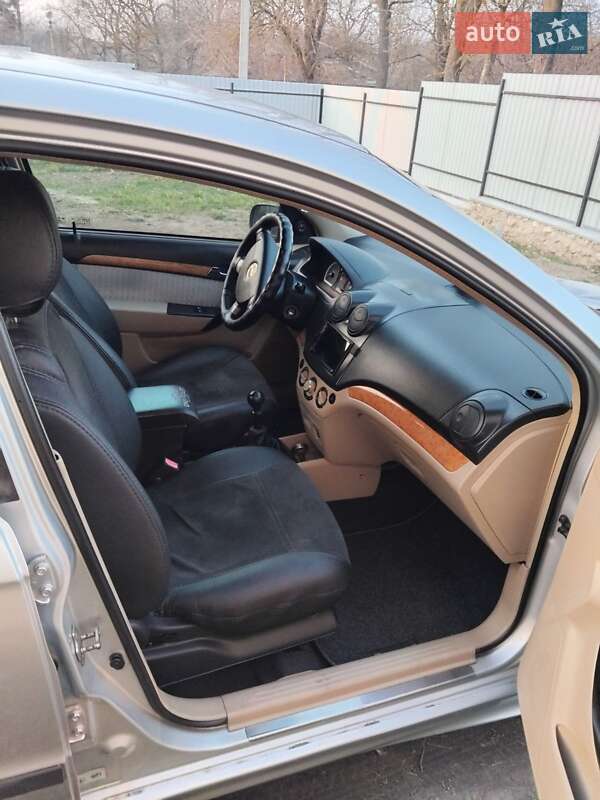 Седан Chevrolet Aveo 2008 в Тернополе