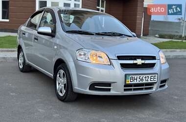 Седан Chevrolet Aveo 2006 в Николаеве