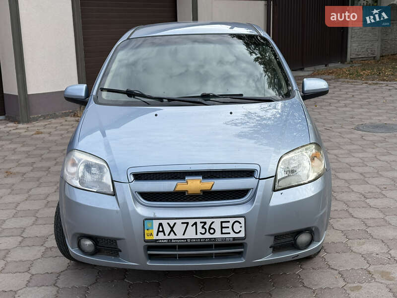 Седан Chevrolet Aveo 2007 в Днепре