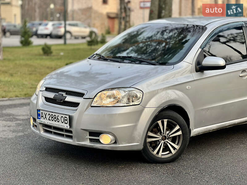 Седан Chevrolet Aveo 2008 в Харкові