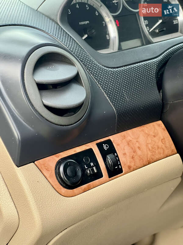 Седан Chevrolet Aveo 2008 в Харкові