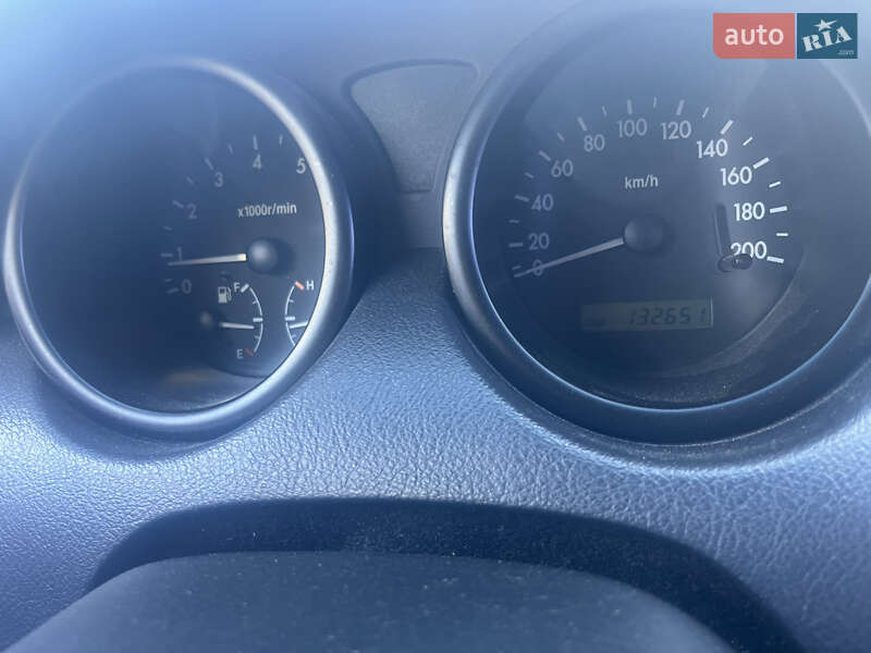 Хэтчбек Chevrolet Aveo 2006 в Макарове