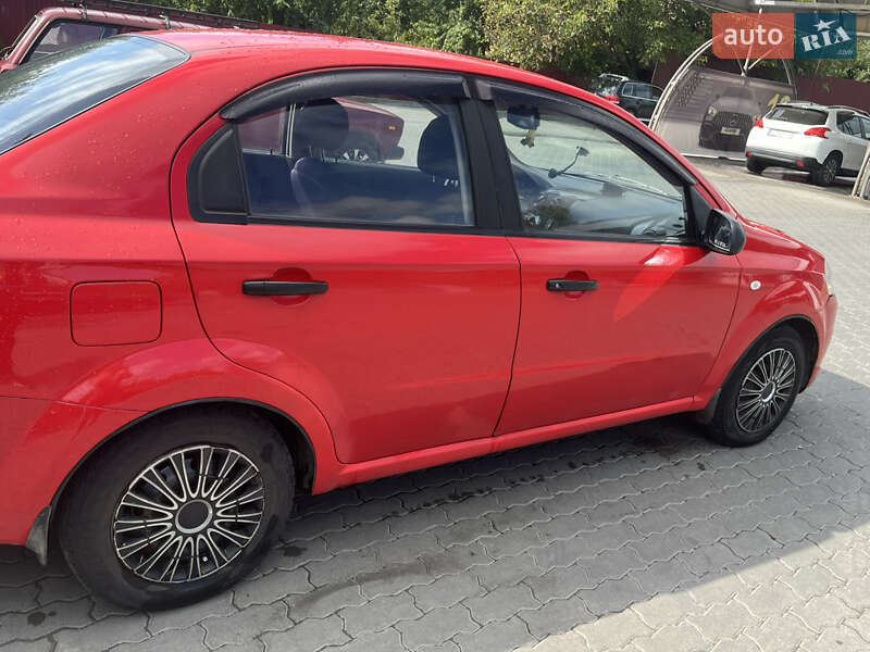 Седан Chevrolet Aveo 2008 в Львові