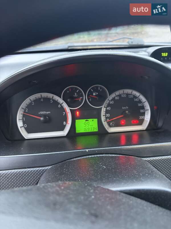 Седан Chevrolet Aveo 2011 в Виннице