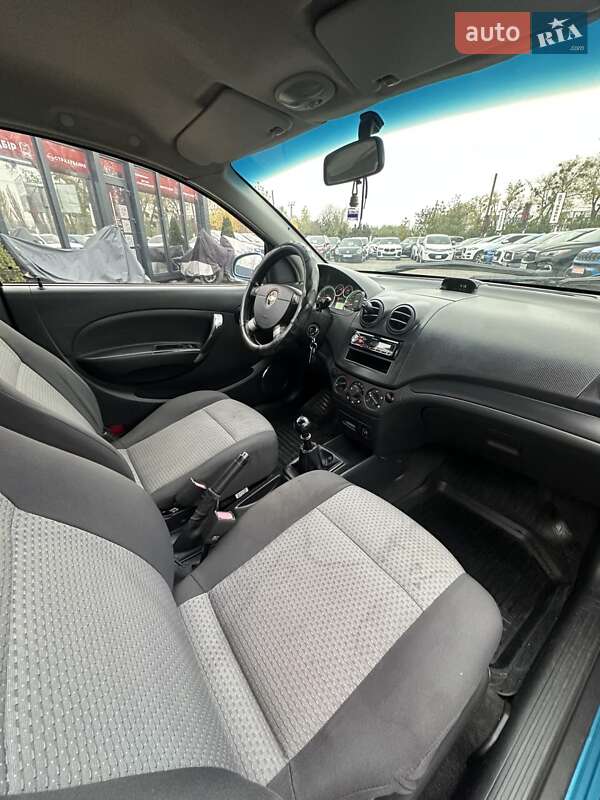 Хетчбек Chevrolet Aveo 2008 в Білогородці